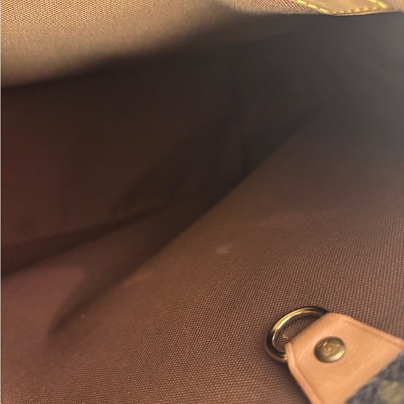 Louis Vuitton {Authentic} Piano Tote - Great Preloved Condition - Picture 10 of 16